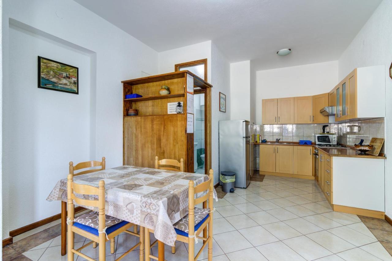Dora Apartment Senj  Eksteriør billede