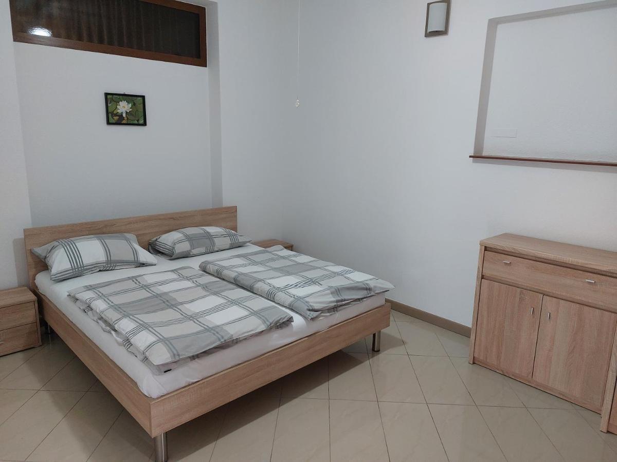 Dora Apartment Senj  Eksteriør billede